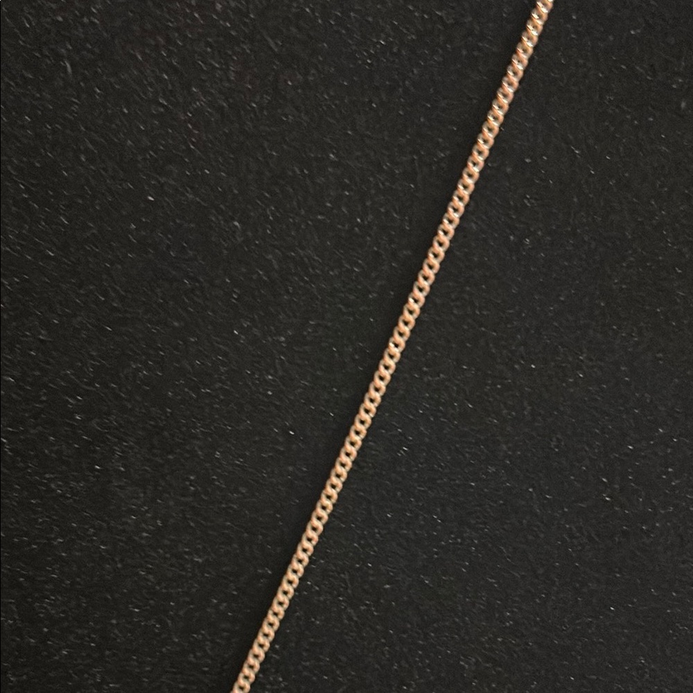 Elegant Silver and Gold Color Clover Necklace - Picture 2 of 8